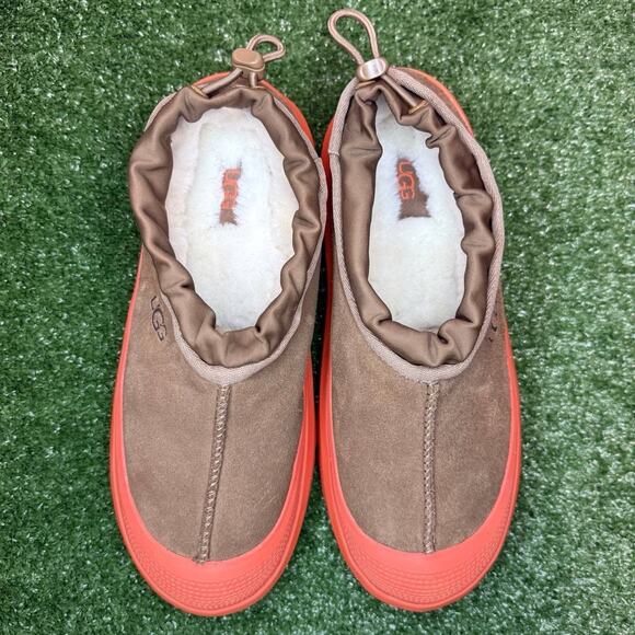 UGG Tasman Weather Hybrid slippers in the Chestnut and Orange men’s 9 size